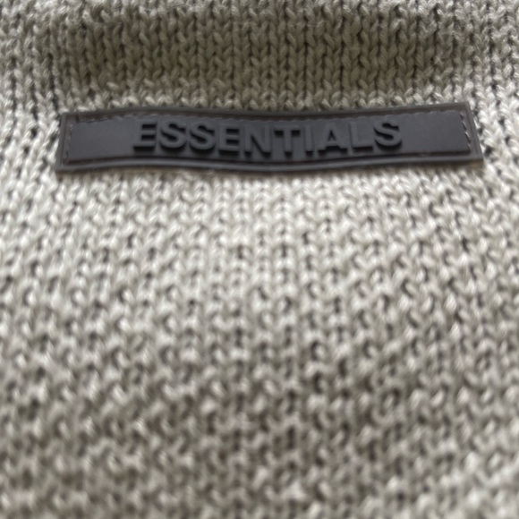 FEAR OF GOD ESSENTIALS SWEATER - Picture 5 of 7